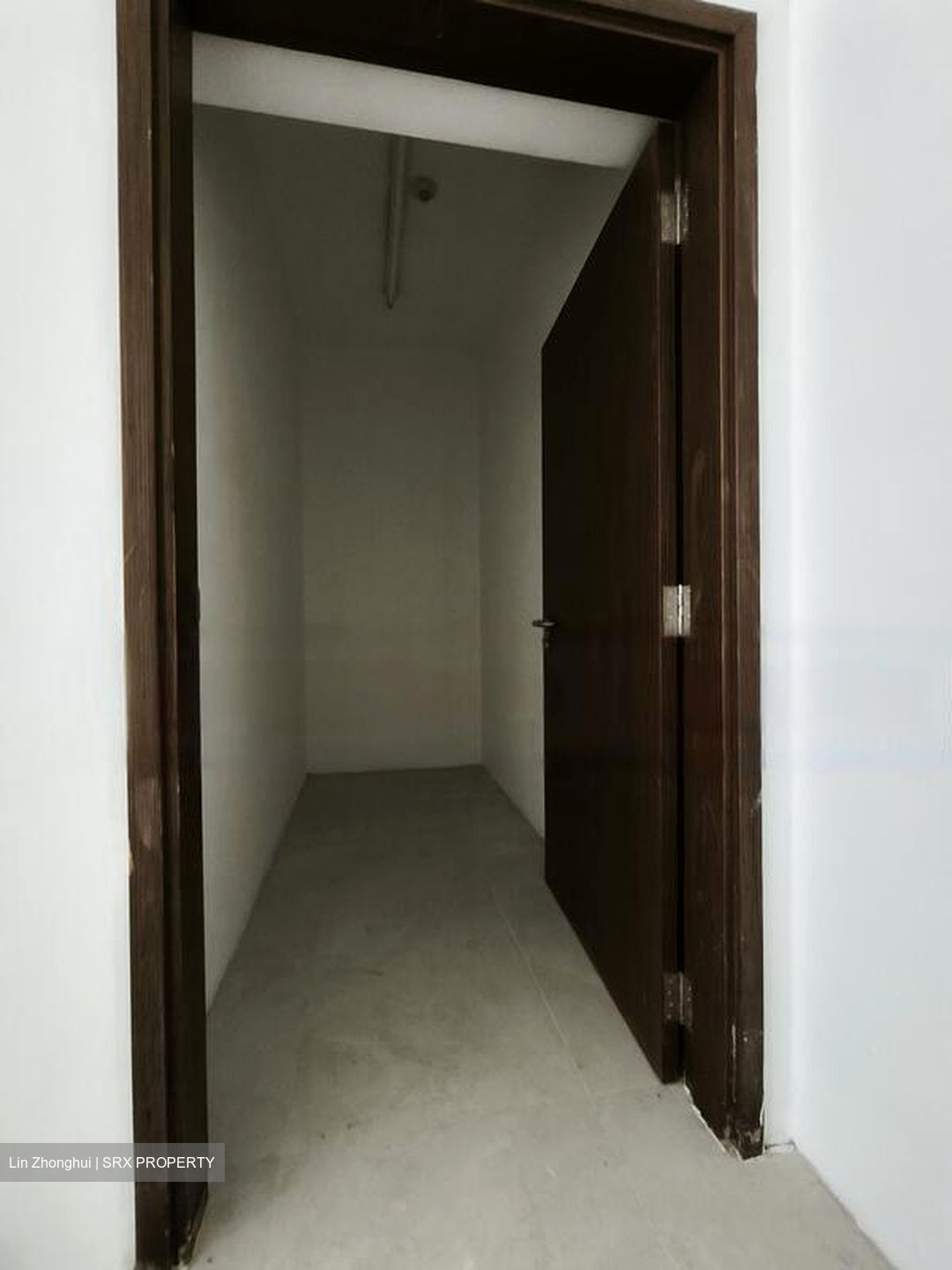 Rangoon 88 (D8), Retail #570493291